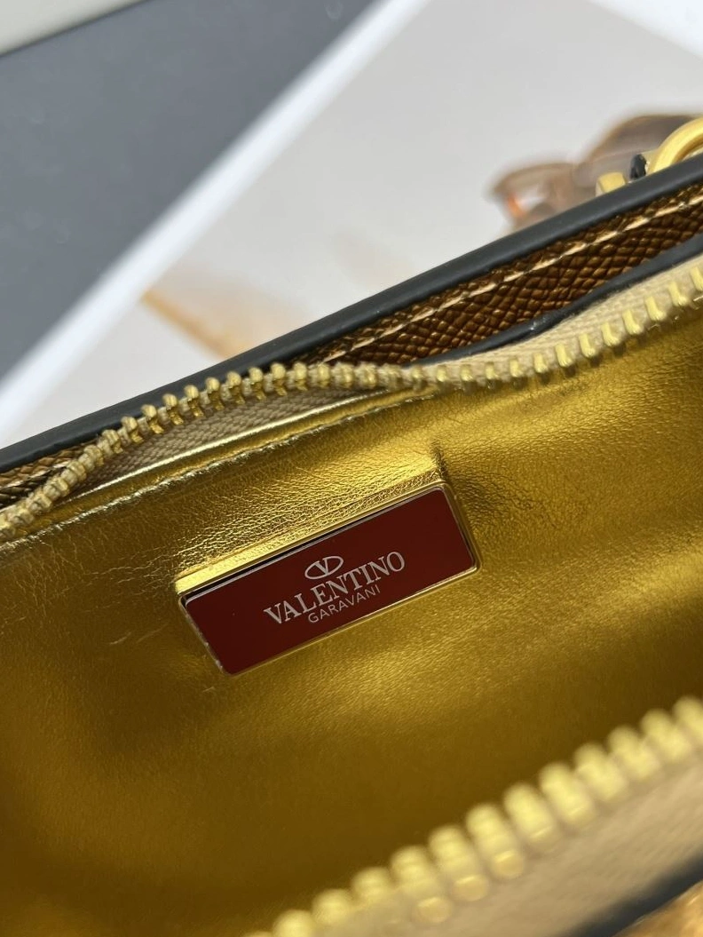 Trendy Vxlxntino Handle Bags 79242