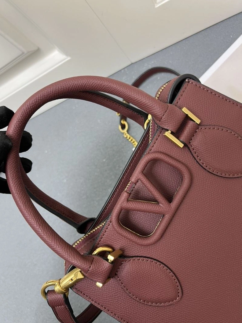 DailyWear Vxlxntino Handle Bags 79230