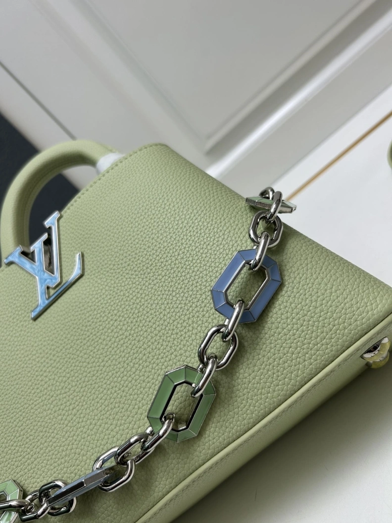 Flexible LX Caxucines Bags 23676