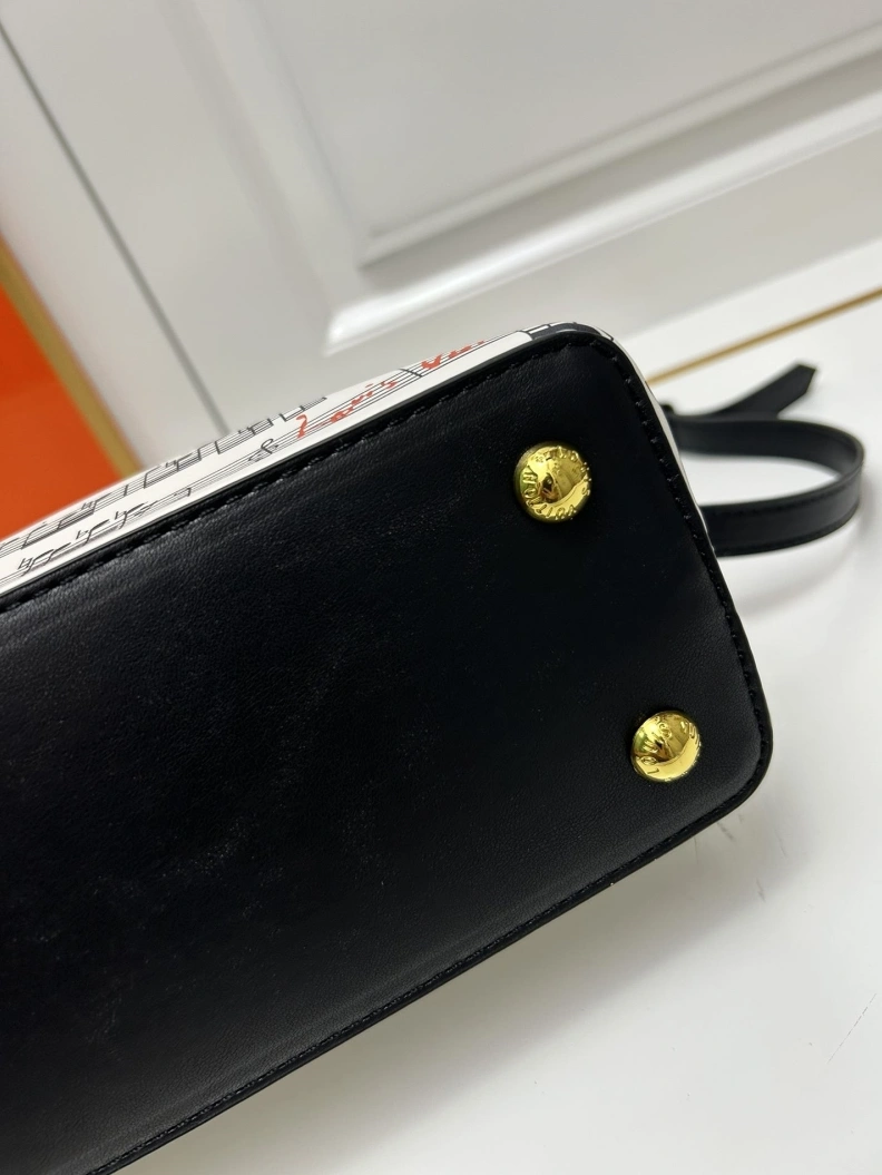 LX Caxucines Bags HighQuality 23657