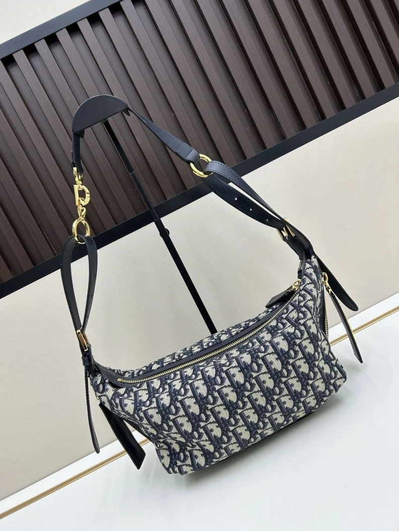 DailyWear Dxxr Top Handle Bags 61855