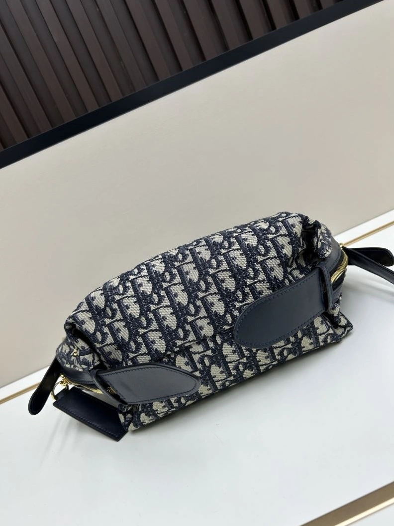 DailyWear Dxxr Top Handle Bags 61855