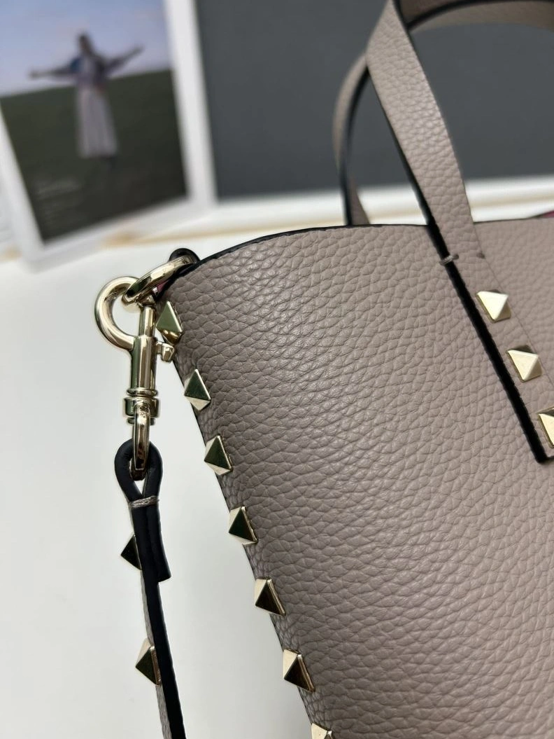 HighQuality Vxlxntino Shopping Bags 78847