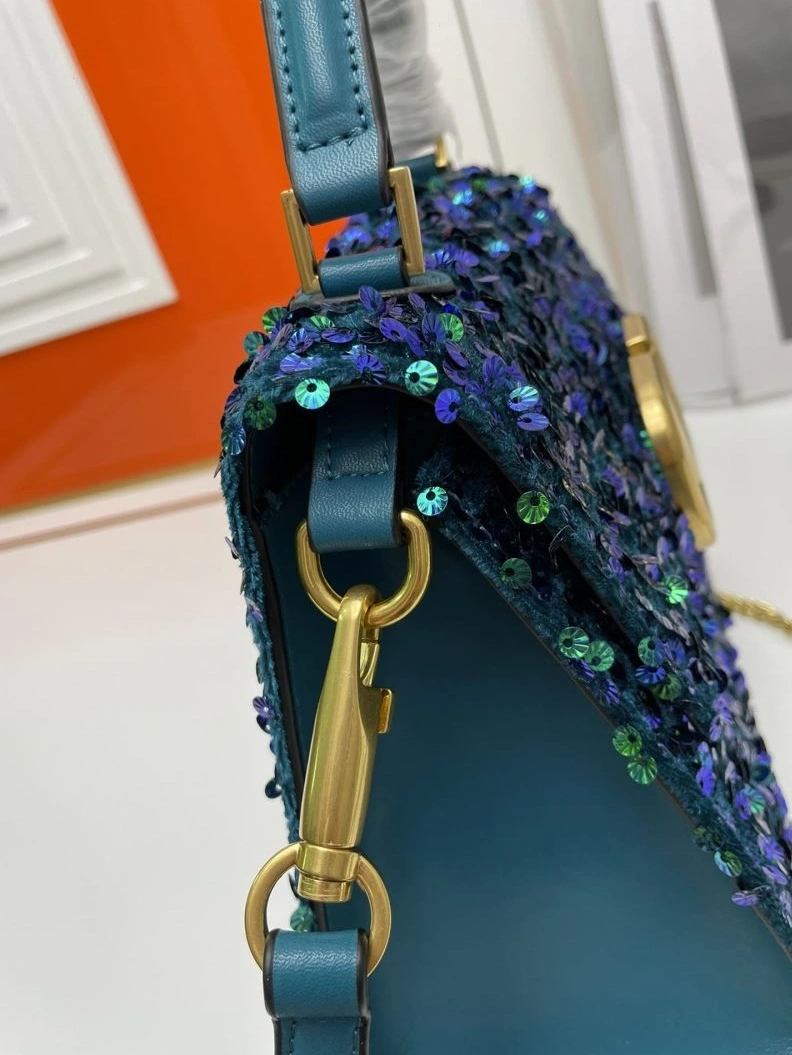 StreetReady Vxlxntino Handle Bags 79239