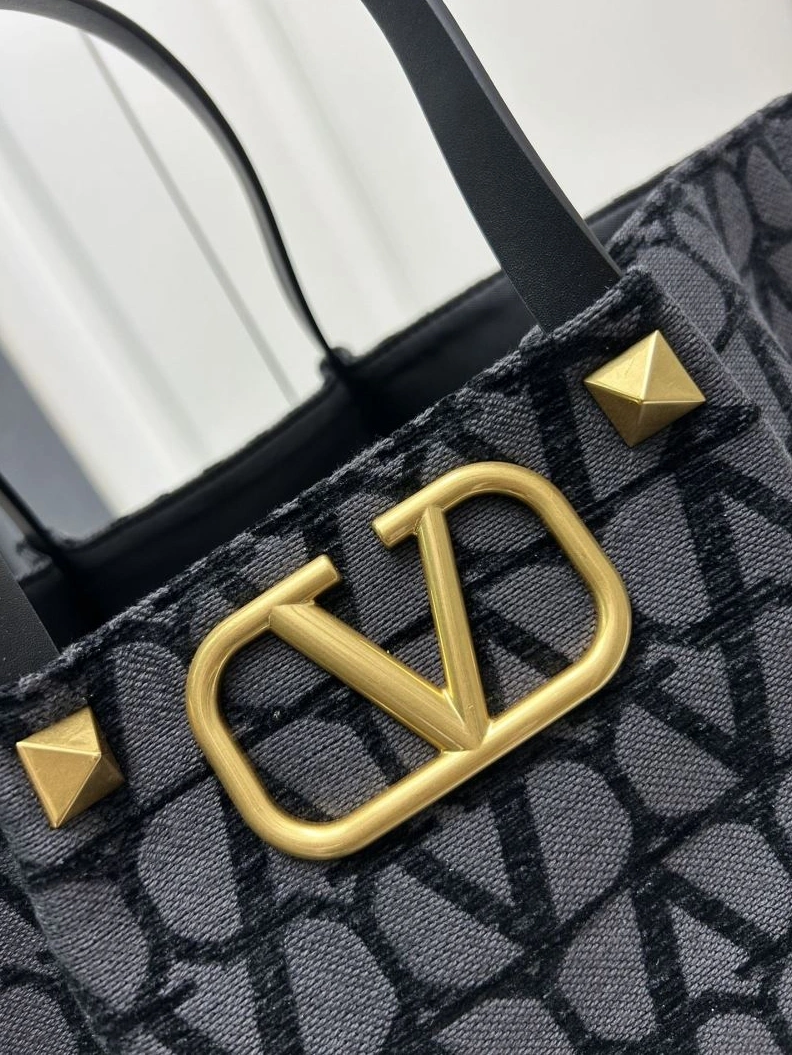 Vxlxntino Shopping Bags UrbanStyle 78835