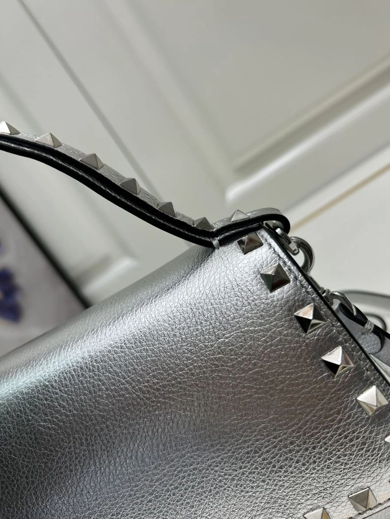 Fashionable Vxlxntino Handle Bags 79217