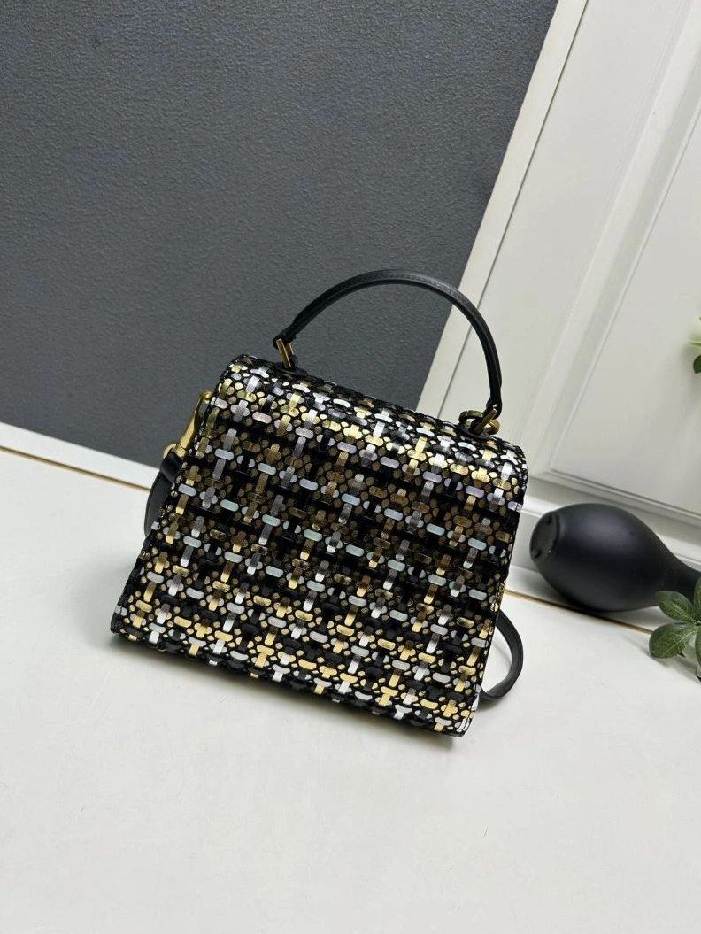 StreetReady Vxlxntino Handle Bags 79194