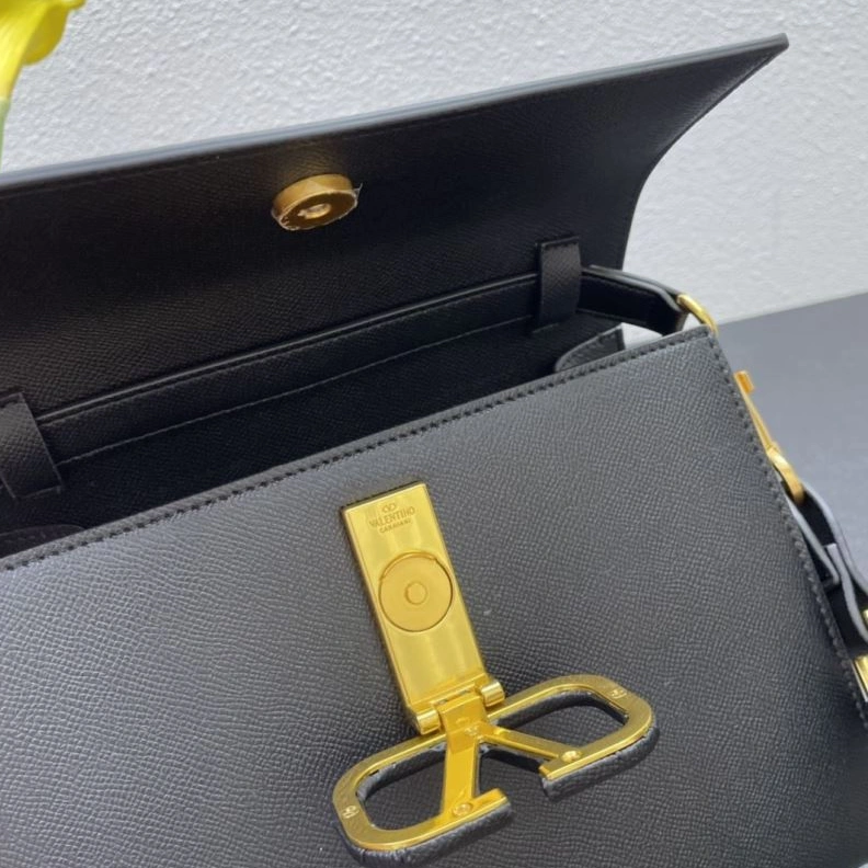 Affordable Vxlxntino Handle Bags 79184