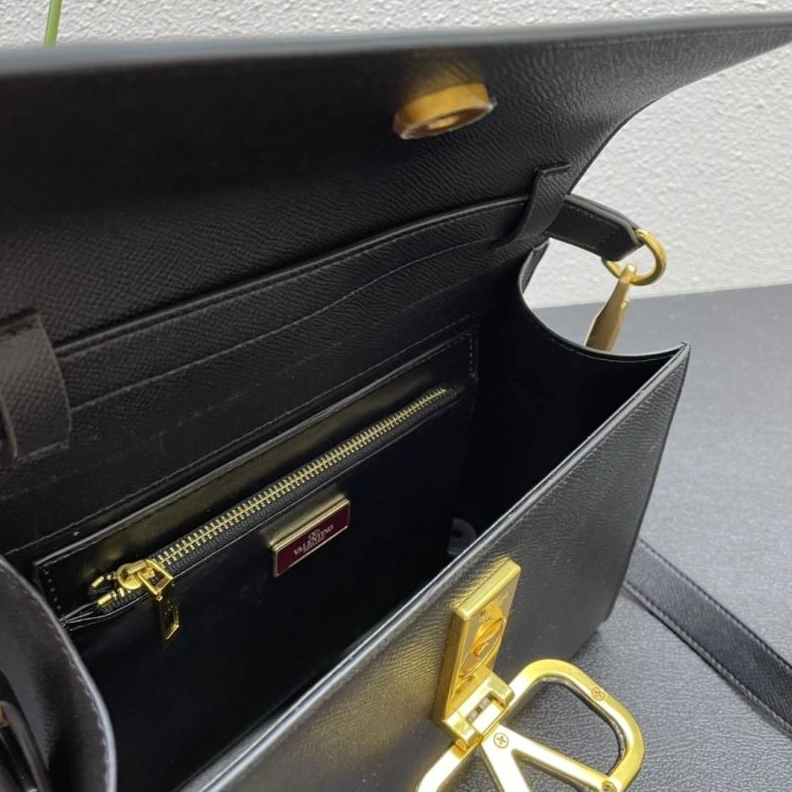 Affordable Vxlxntino Handle Bags 79184