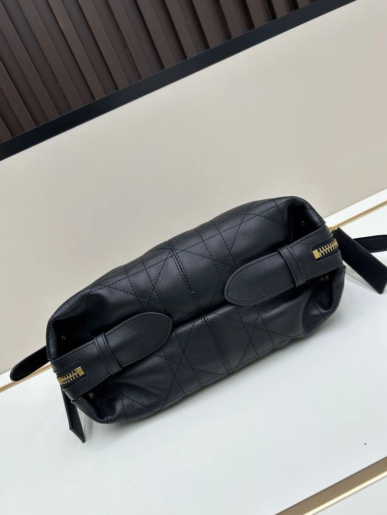 Comfortable Dxxr Top Handle Bags 61857