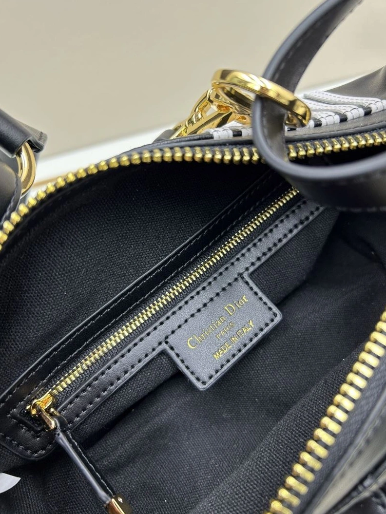 TopPick Dxxr Top Handle Bags 61865