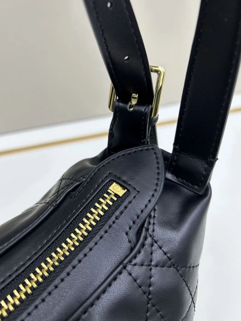 Fashionable Dxxr Top Handle Bags 61833