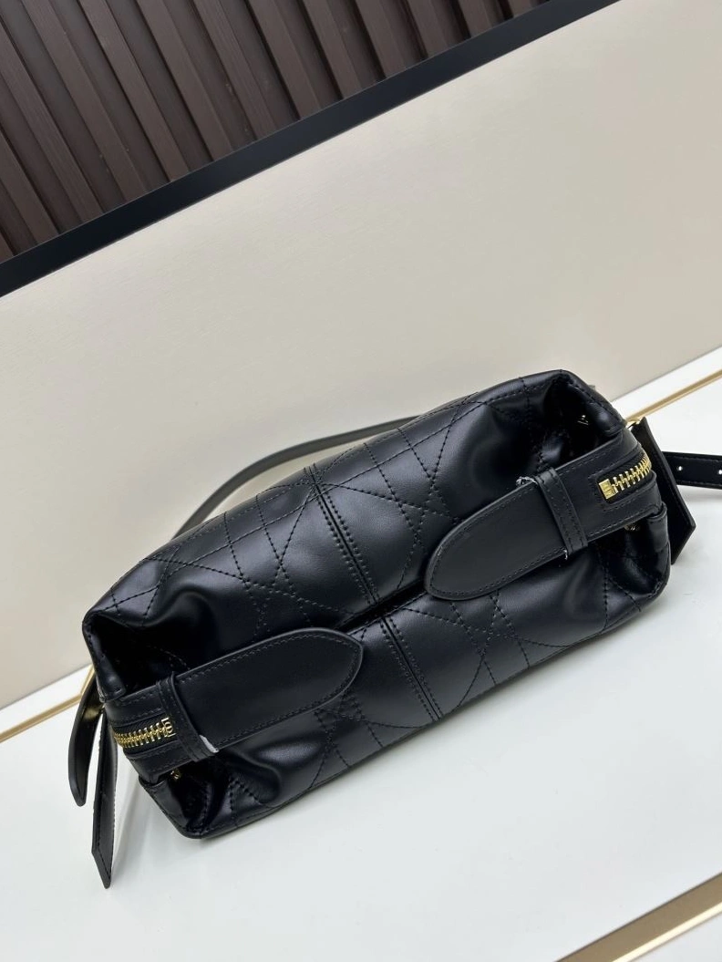 Fashionable Dxxr Top Handle Bags 61833