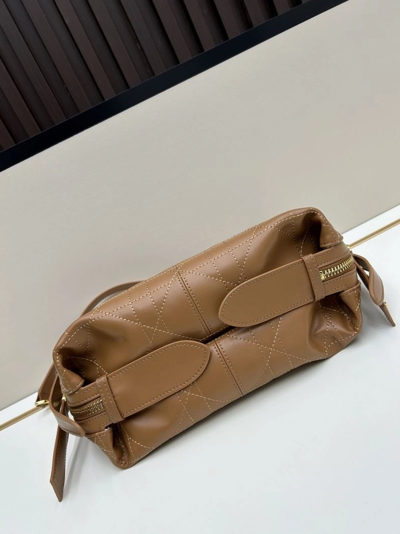 Dxxr Top Handle Bags ModernLook 61852