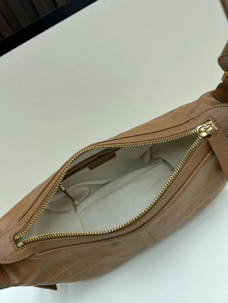Dxxr Top Handle Bags ModernLook 61852
