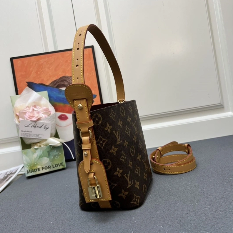 Sleek LX Top Handle Bags 23560
