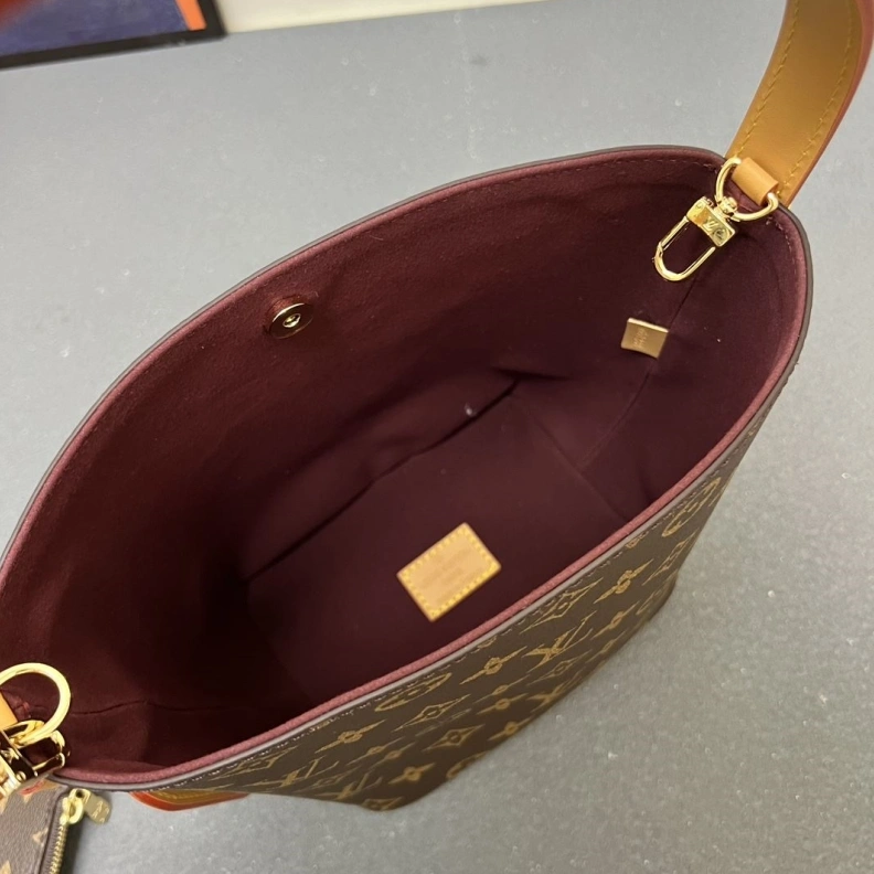 Sleek LX Top Handle Bags 23560