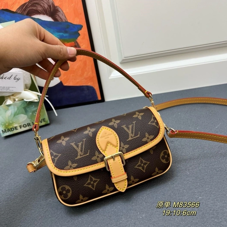 LX Top Handle Bags Versatile 23556