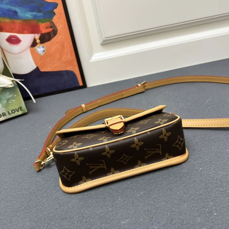 LX Top Handle Bags Versatile 23556