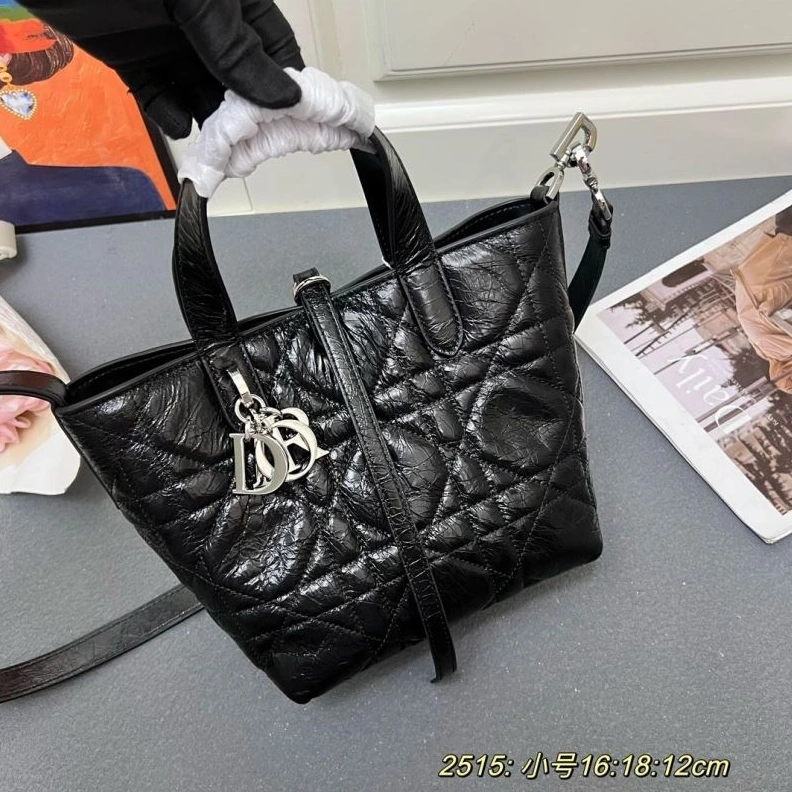Vibrant Dxxr Shopping Bags 61900