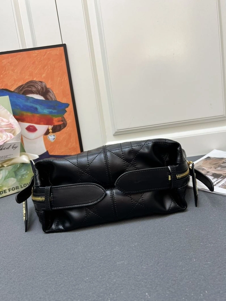 Sleek Dxxr Top Handle Bags 61861