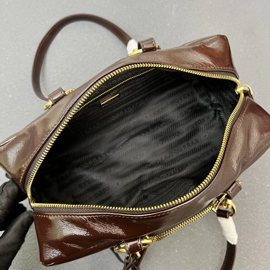 Versatile Prxdx Top Handle Bags 59144