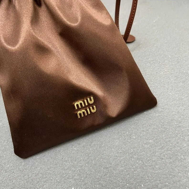 Bold MIX MIX Clutch Bags 79581