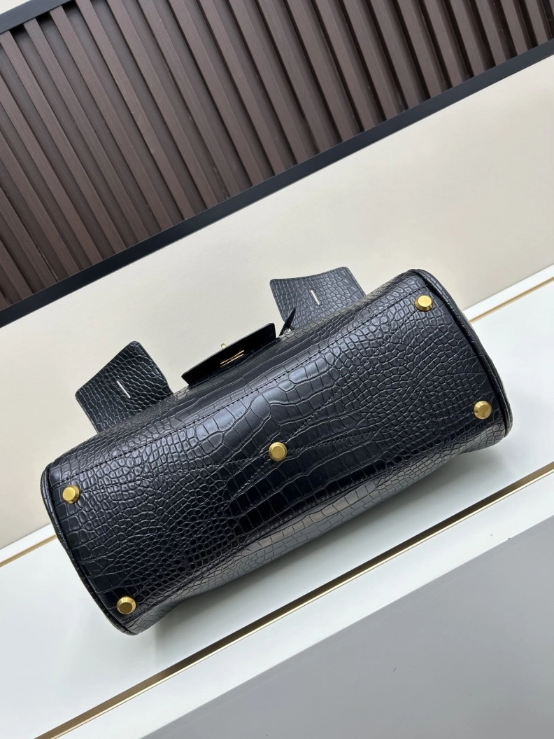 Bxlxnciaga Shopping Bags Timeless 80588