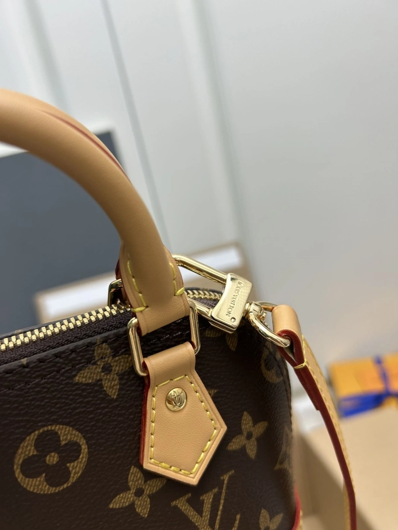 Elegant LX Top Handle Bags 23563
