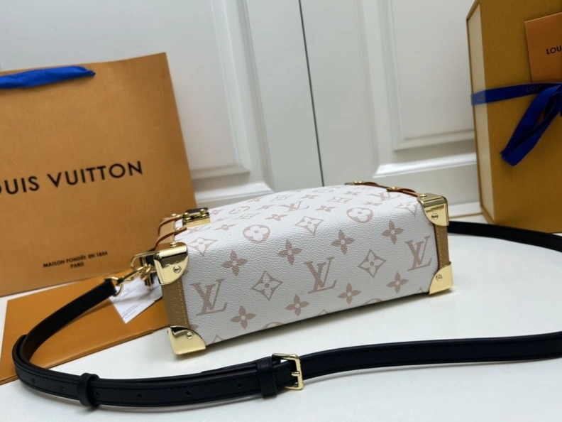 Cozy LX Box Bags 23802