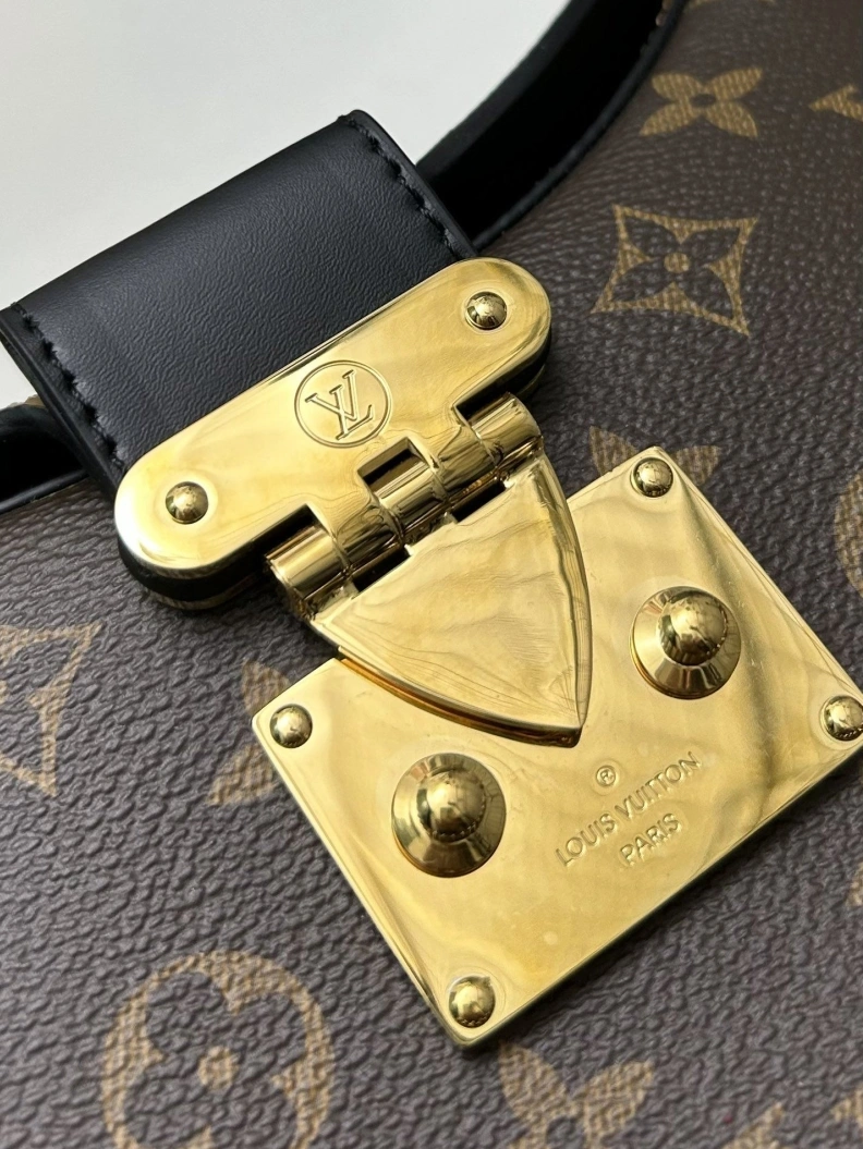 Sleek LX Satchel bags 23595
