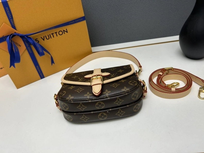 Soft LX Satchel bags 23591