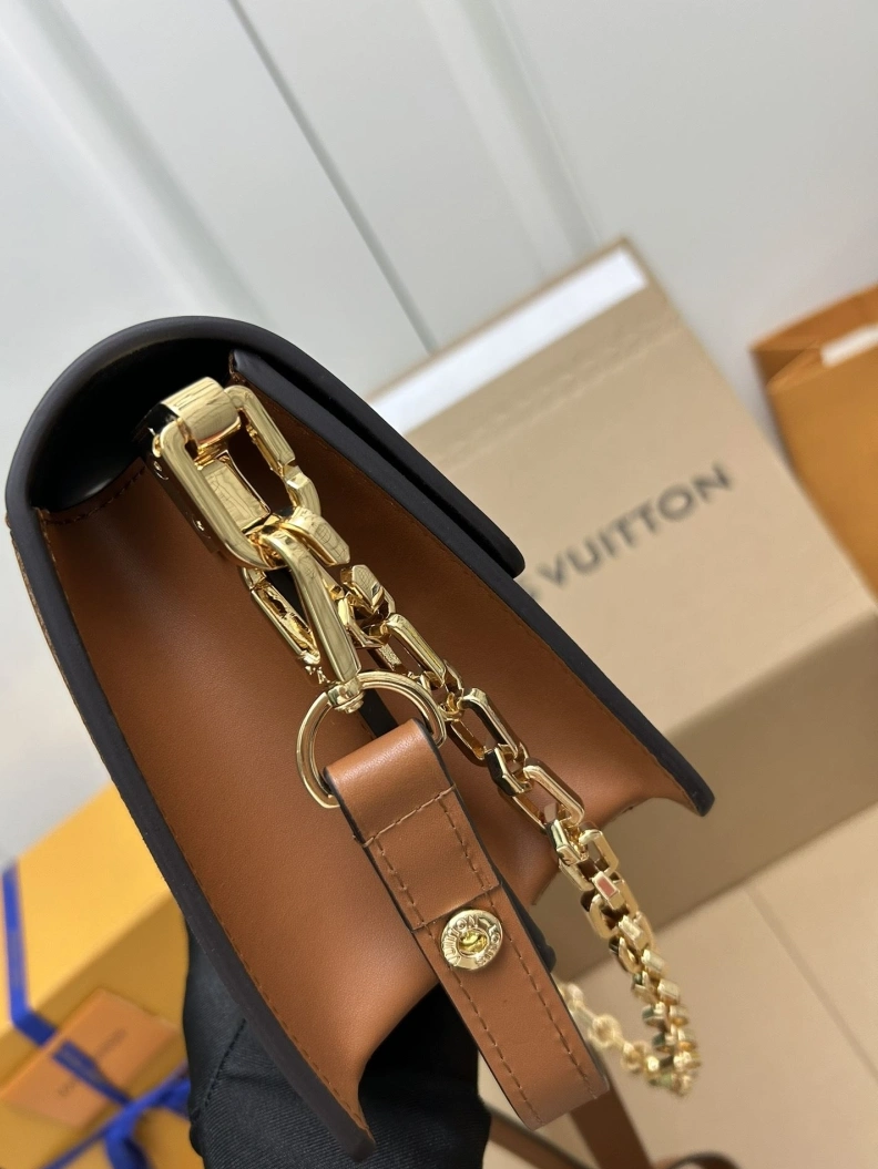 Unique LX Satchel bags 23594