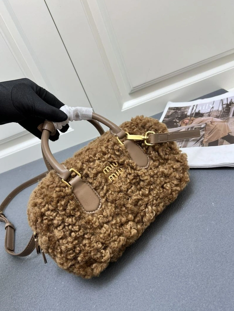 Modern MIX MIX Top Handle Bags 79380