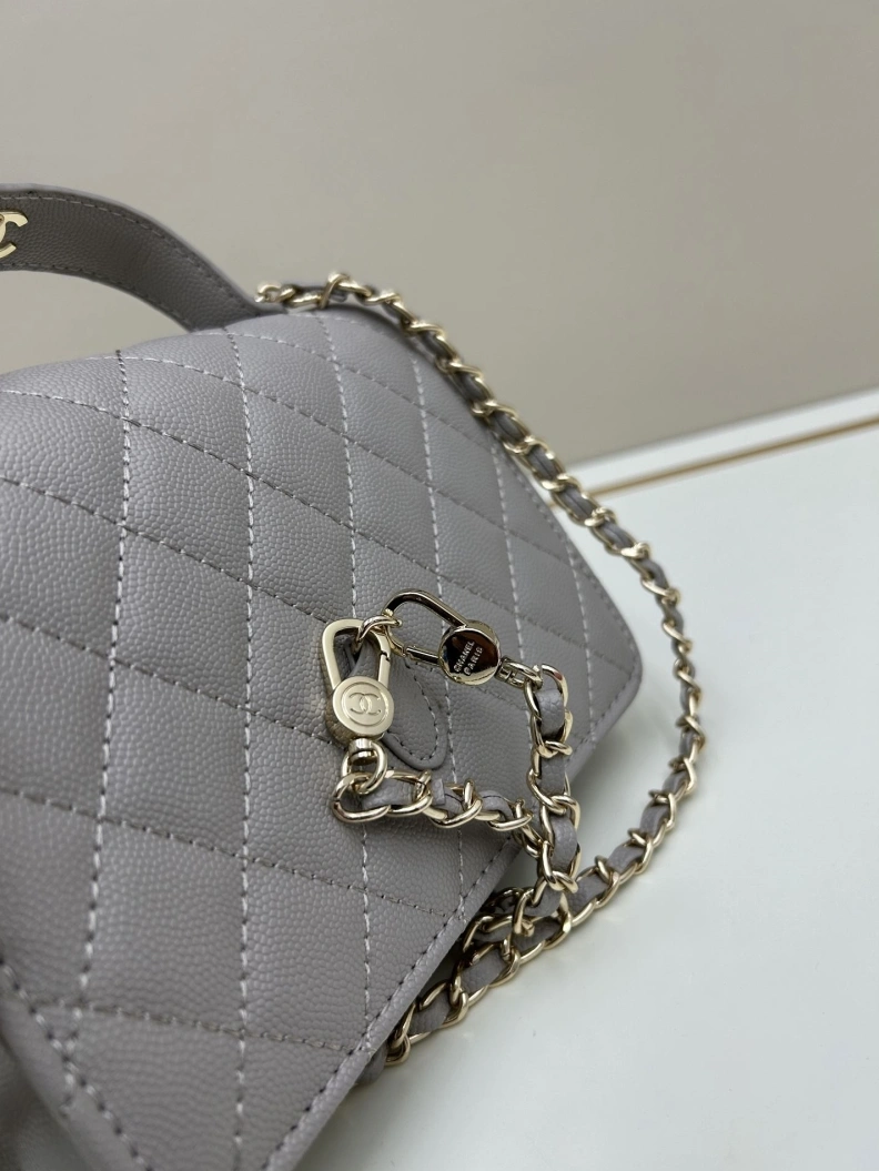 Refined Chxnxl Top Handle Bags 32543