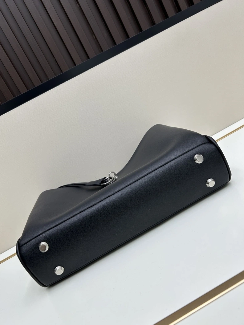 Bxlxnciaga Top Handle Bags Practical 80484