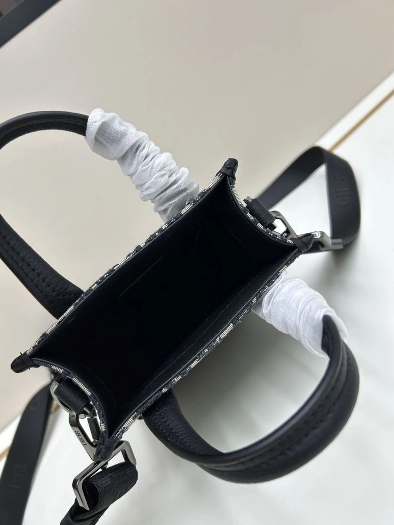 Dxxr Top Handle Bags Minimalist 61825