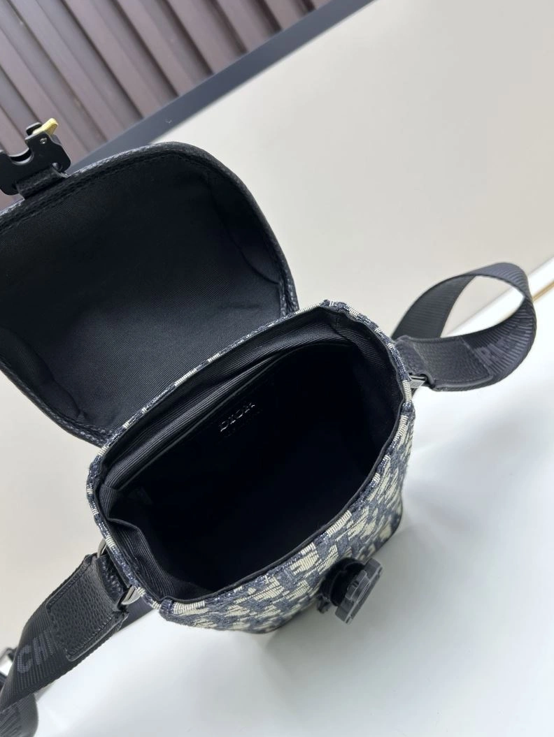 ModernLook Dxxr Satchel bags 61975