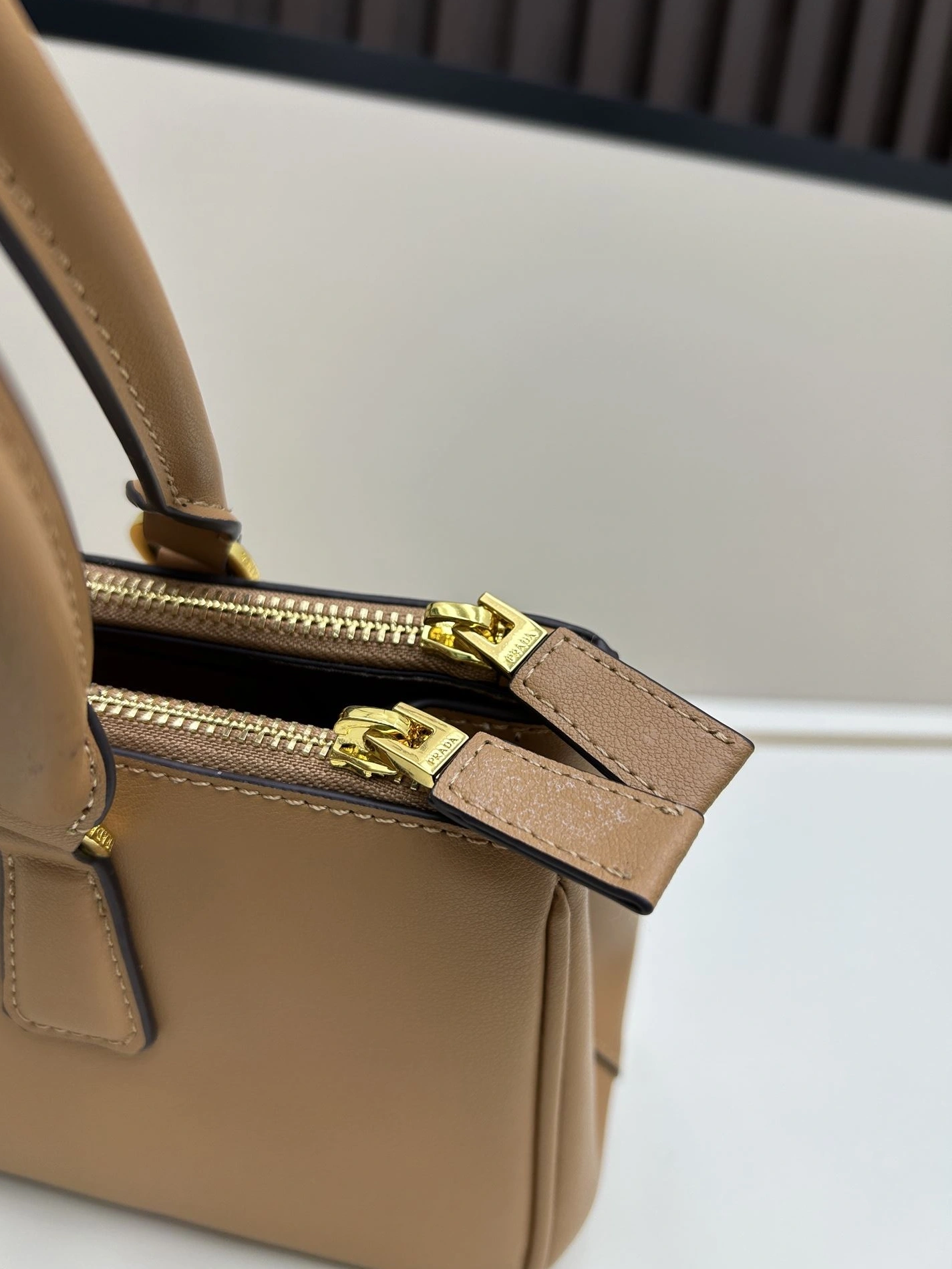 EyeCatching Prxdx Top Handle Bags 59135