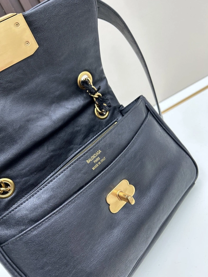 Bxlxnciaga Top Handle Bags Timeless 80428