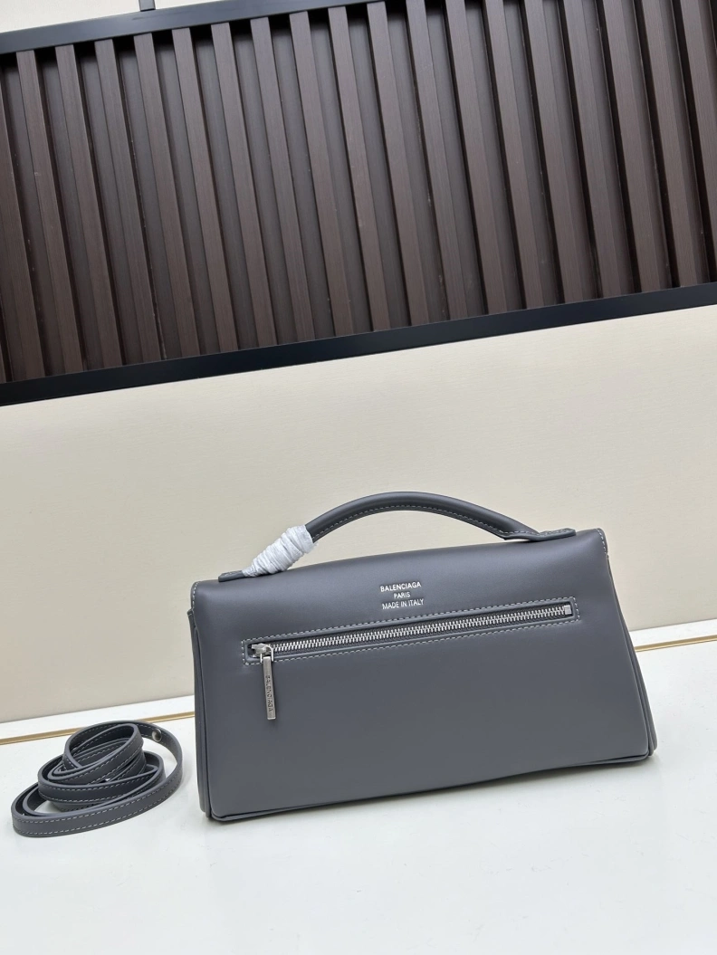 Resilient Bxlxnciaga Top Handle Bags 80443