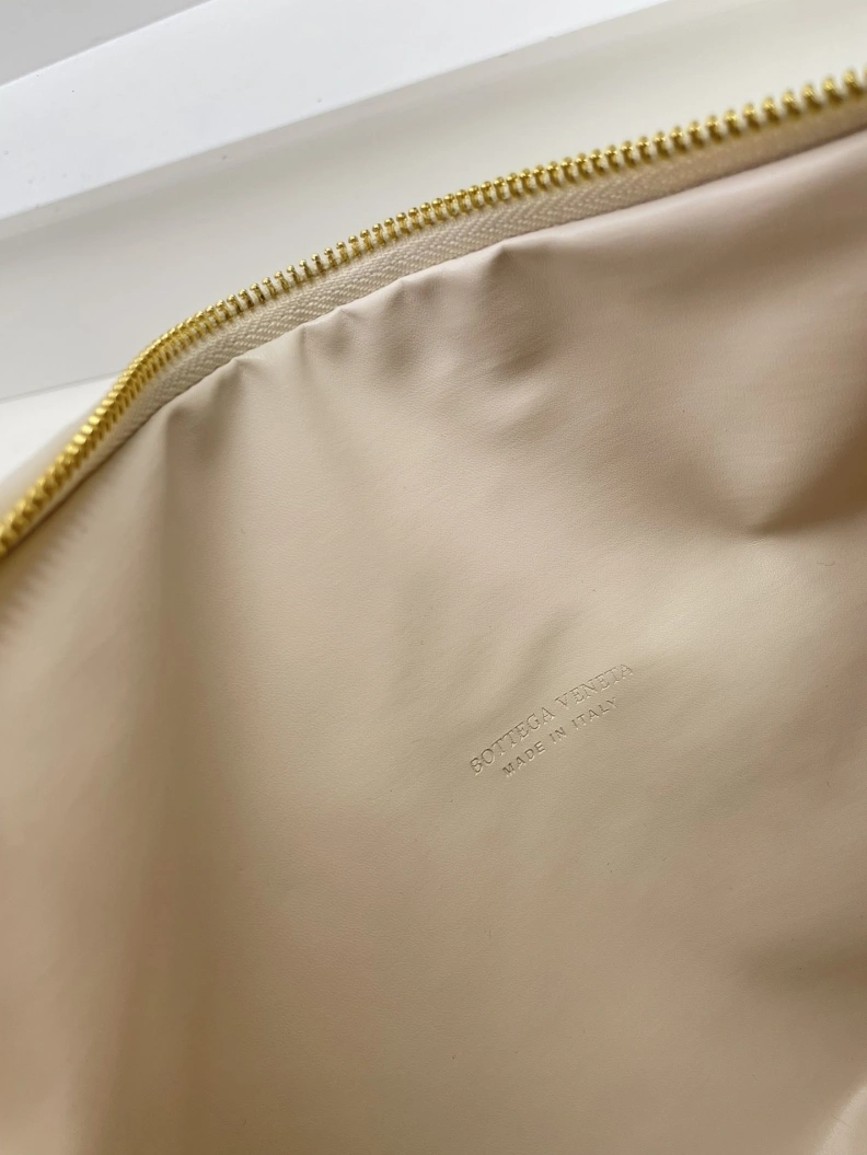 Flexible BX Top Handle Bags 78459