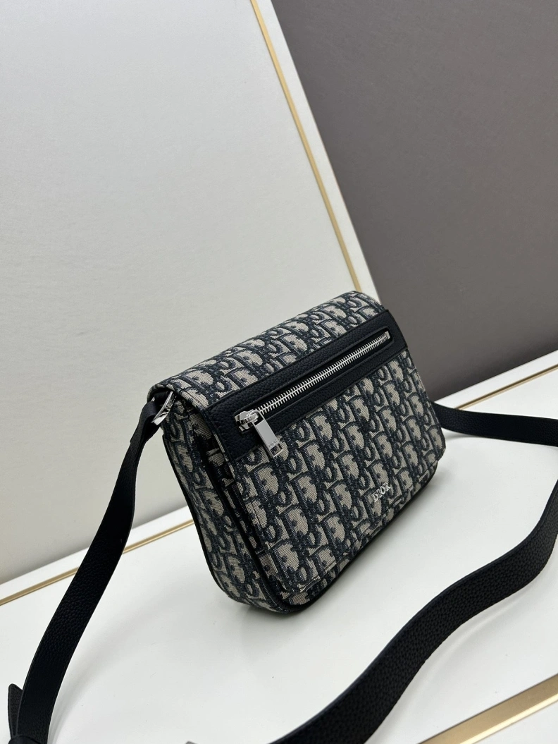 ModernLook Dxxr Satchel bags 61699