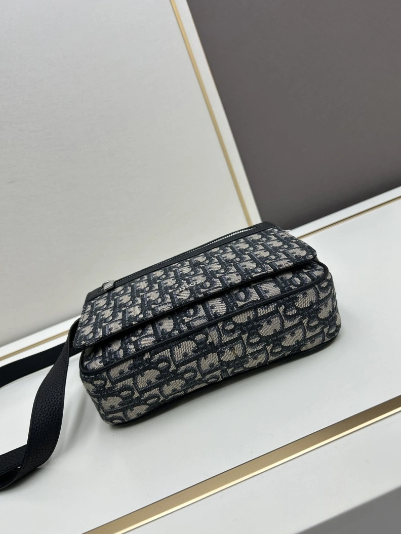 ModernLook Dxxr Satchel bags 61699
