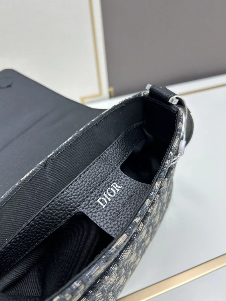 ModernLook Dxxr Satchel bags 61699