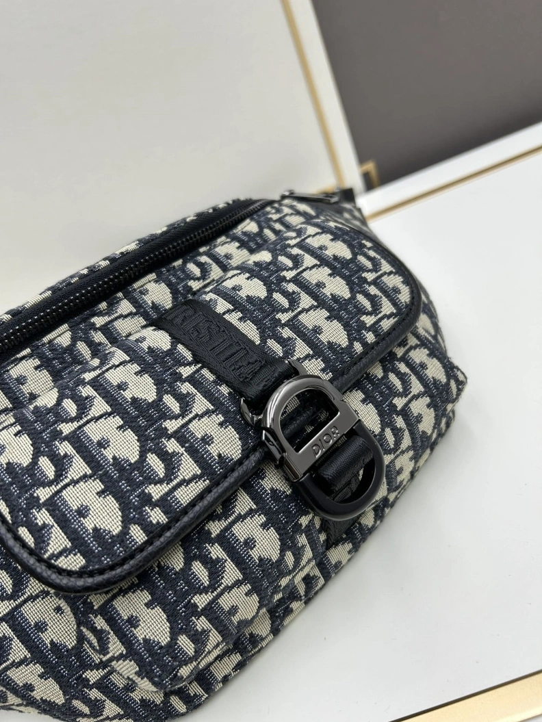 Trendy Dxxr Waist Chest Packs 61411