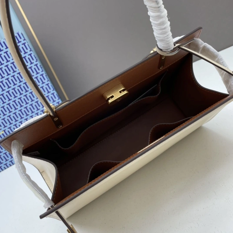 EyeCatching Vxlxntino Handle Bags 77278