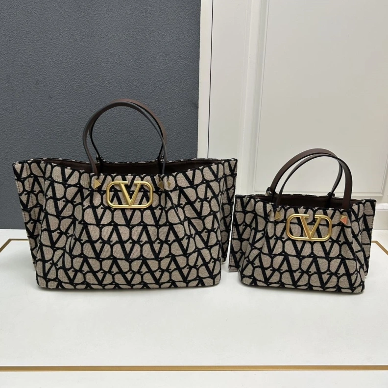 Trendy Vxlxntino Shopping Bags 76741