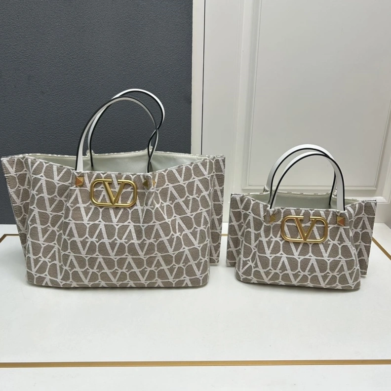 Trendy Vxlxntino Shopping Bags 76741