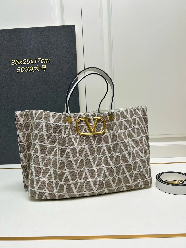 GoodFit Vxlxntino Shopping Bags 76754